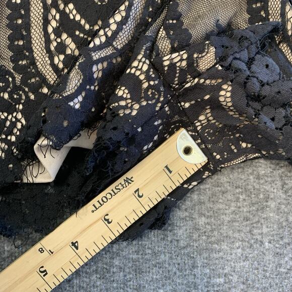 Charlotte Russe Romper XS‎ Black Nude Lace Boho Festival Date Night - Picture 9 of 9